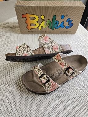 Birkenstock Birki’s Michele Leopard & Roses Print Sandals Size 38 NIB Rare